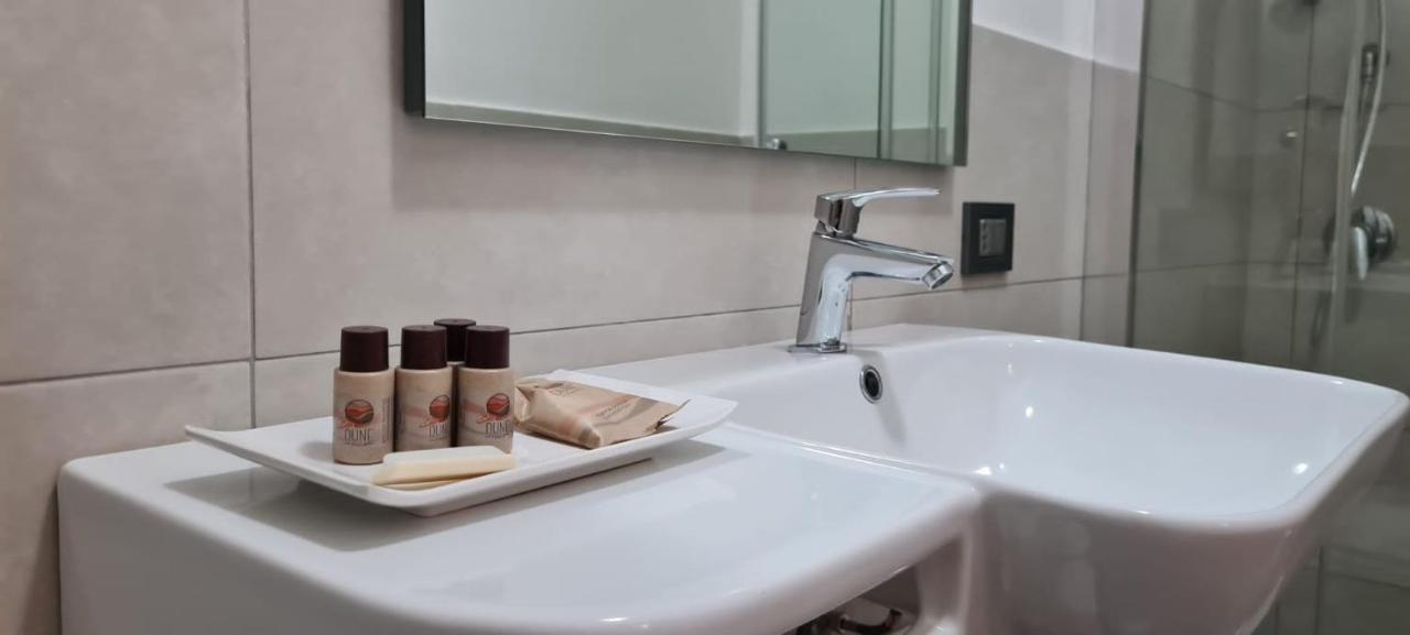 215 Addaura Luxury Room Palermo Bagian luar foto