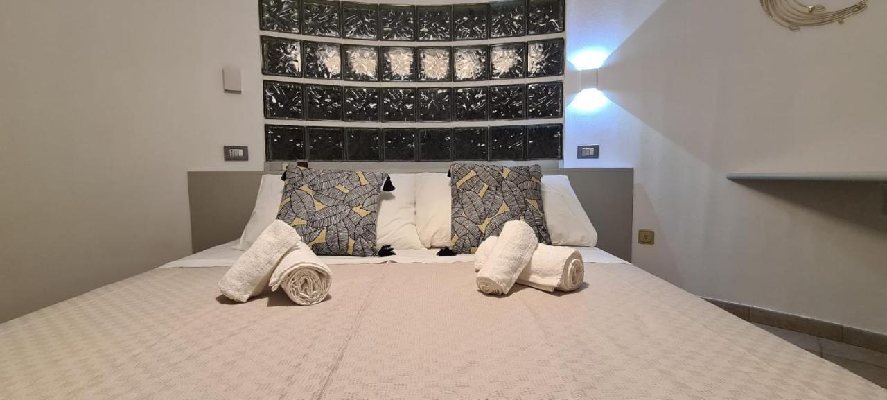 215 Addaura Luxury Room Palermo Bagian luar foto