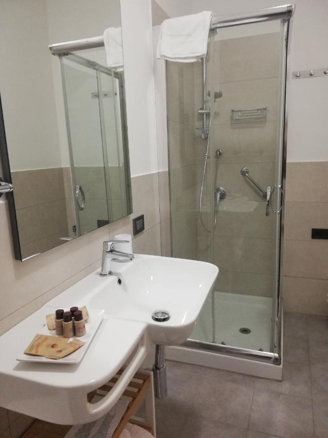 215 Addaura Luxury Room Palermo Bagian luar foto